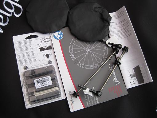 ライトウェイト スタンダード GⅢ レーシングホイール入荷
