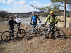 ＸＣコースに満足するClimbライダー