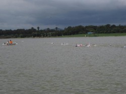 赤穂海浜公園・海のような池