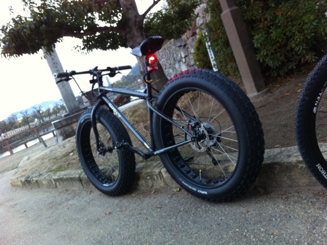 早朝の姫路をマウンテンバイクでサイクリングSURLY MOONLANDER - Climb