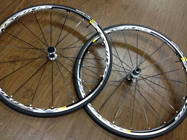 2013モデル MAVIC Ksyrium Elite S （キシリウム エリートS）を新入荷