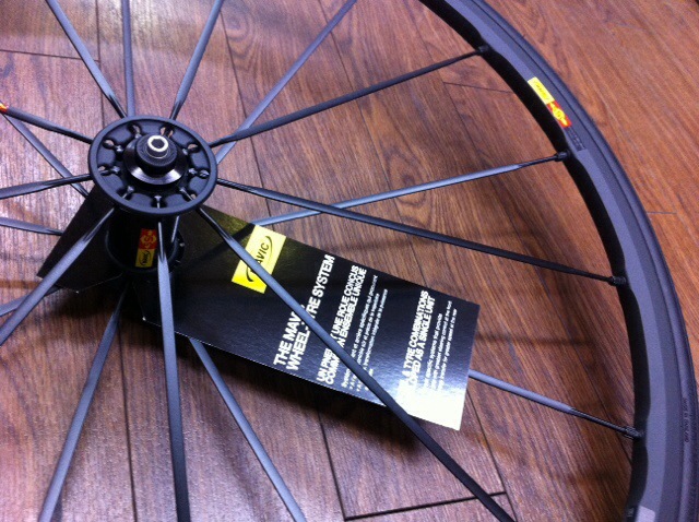 MAVIC KSYRIUM SLR 2014モデルが入荷しました。 - Climb cycle sports