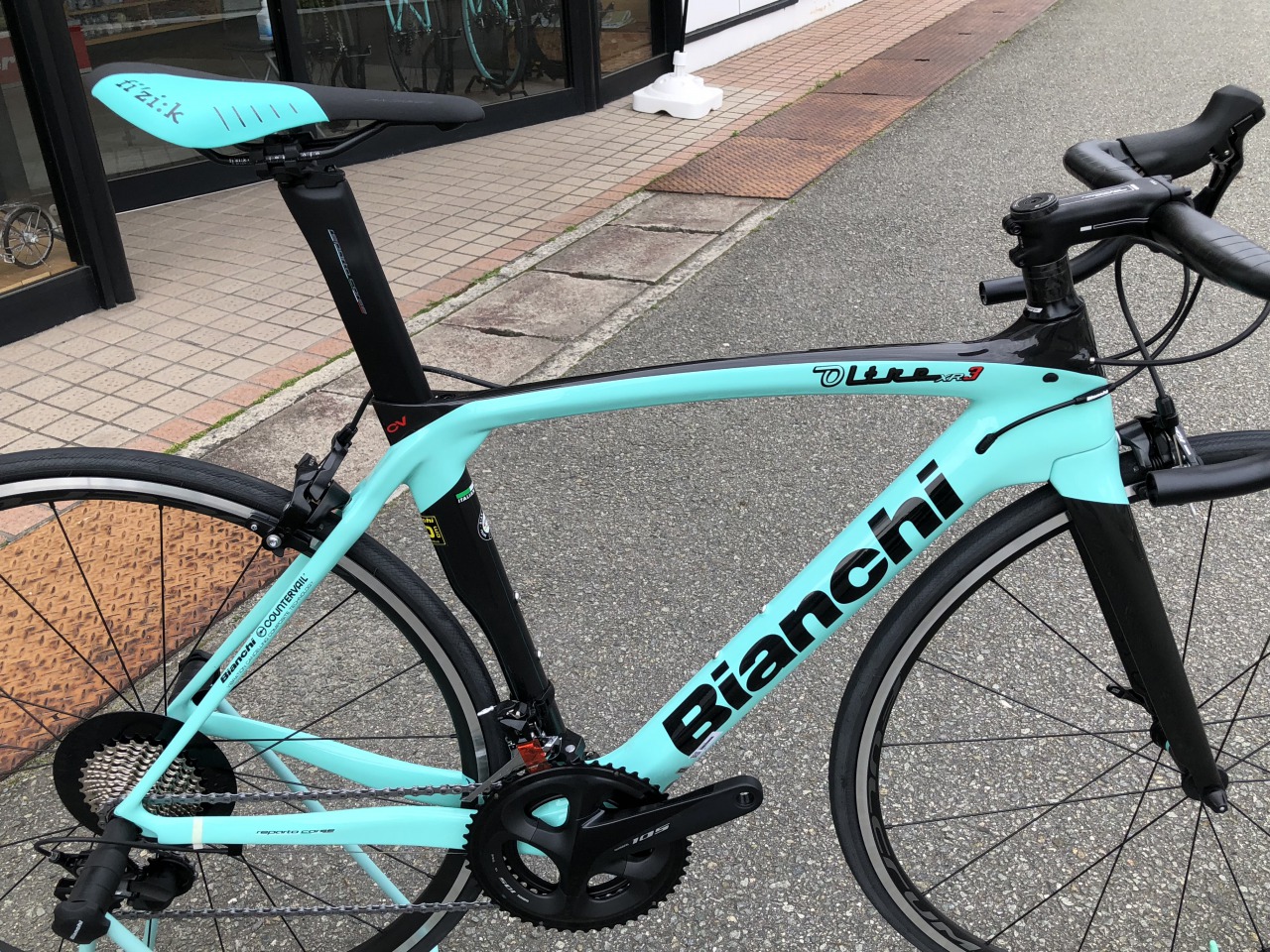 Bianchi Oltre XR3 リムブレーキモデル！ - Climb cycle sports