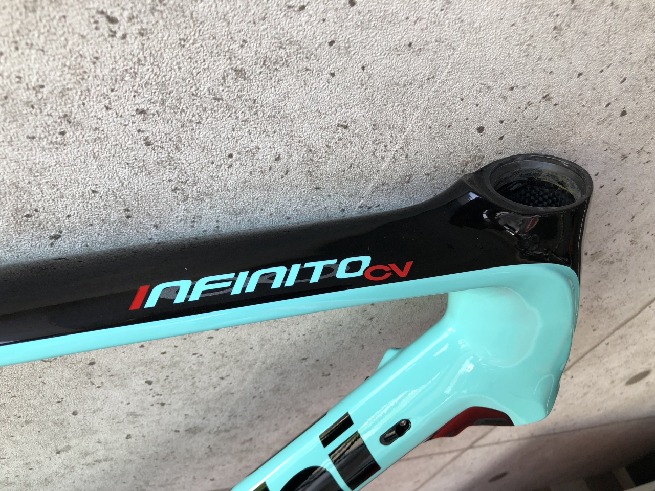 Bianchi INFINITO CV Disc フレームセット 入荷！ - Climb cycle sports