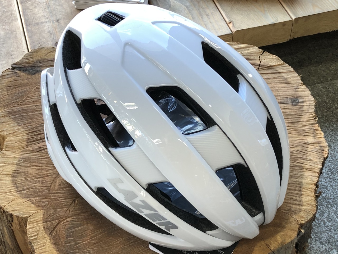 ヘルメット LAZER SPHERE 再入荷！ | Climb cycle sports