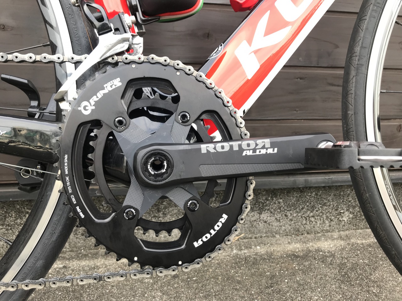 ウルフトゥース Easton/Race Face Cinchクランク用 ダイレクトマウントチェーンリング compatible with SRAM  Flattop Drop-Stop B 38T | ロードバイクパーツ,チェーンホイール,ギア板のみ,ウルフトゥース | ワールドサイクル 通販