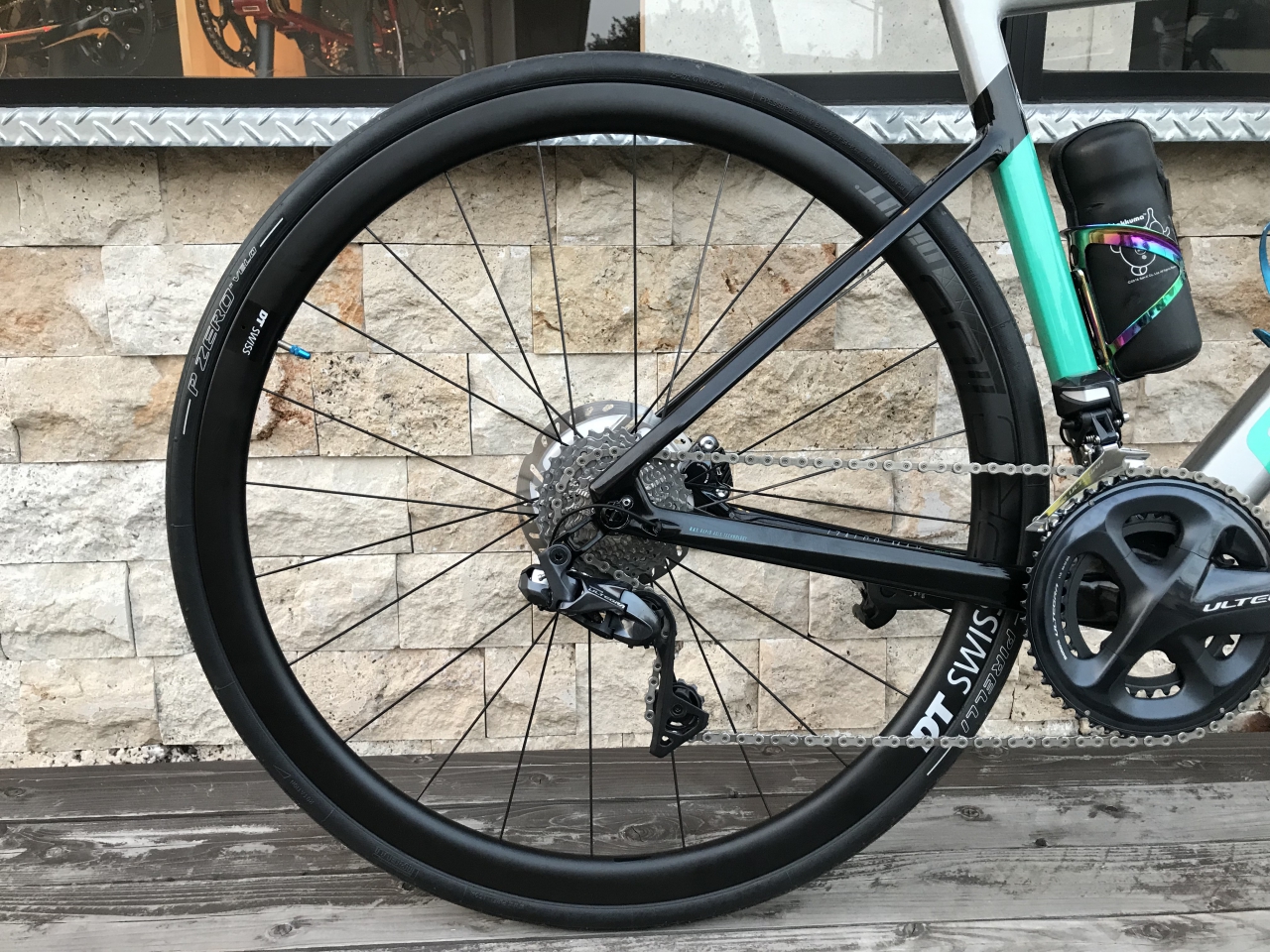 Izalco pro 56cm 2012 リム フレームセット FR241121P（FOCUS