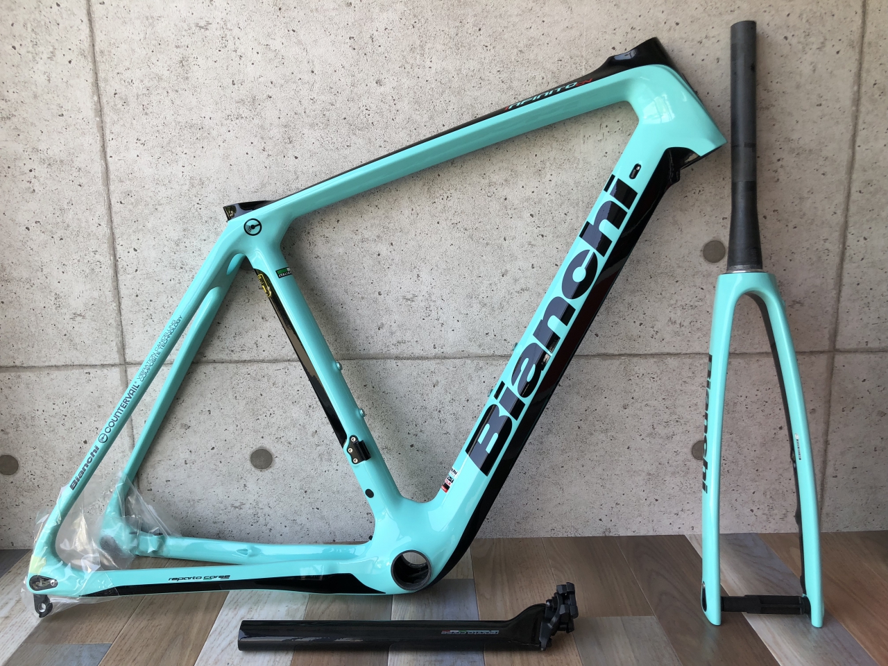 Bianchi INFINITO CV Disc フレームセット 入荷！ - Climb cycle sports