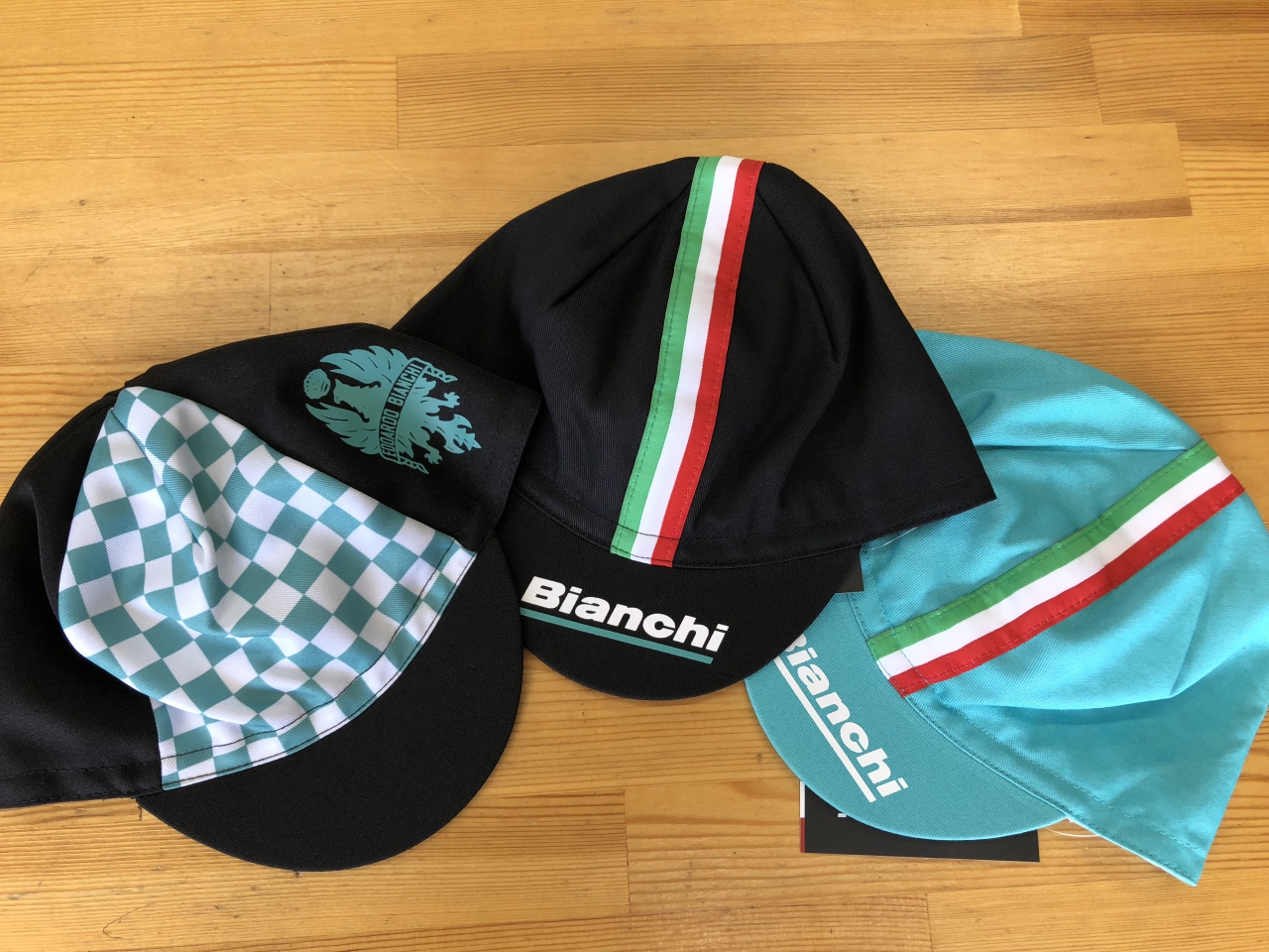 Bianchi ビアンキ ニューヘルメット＆サイクルキャップ入荷しま