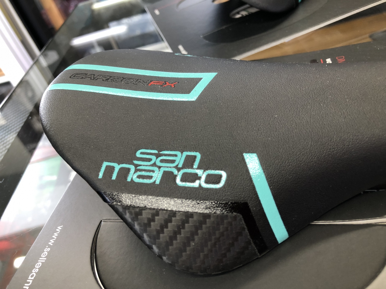 Bianchiにベストなsanmarcoサドル入荷！ - Climb cycle sports