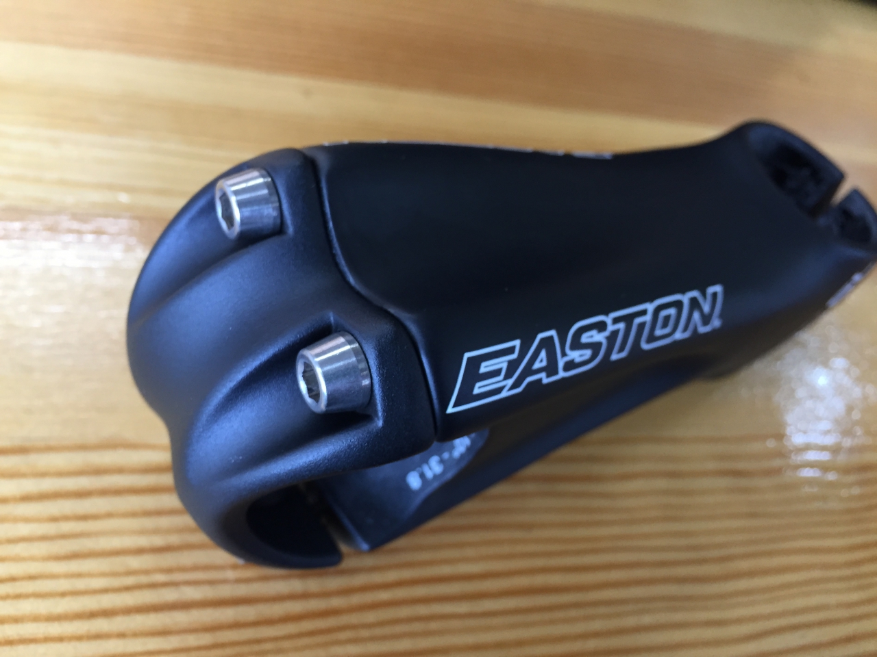 大切なバイクの軽量化にEASTON EC90 SLステム入荷しました。 - Climb