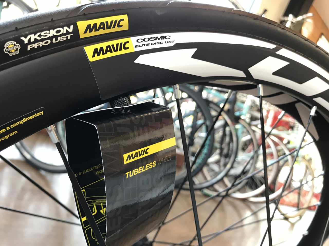 MAVIC COSMIC ELITE UST DISC 入荷！ - Climb cycle sports