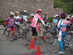 KATO JUNIOR CYCLE RODO RACE スクール休憩中