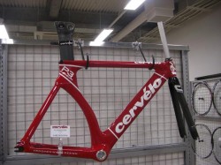 cervélo P3 TRACK トライアスロン・アスリート達に向け製作されたバイク