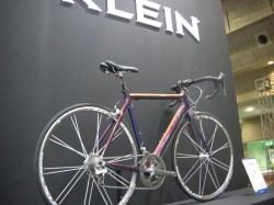 KLEIN 展示ブース