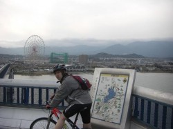琵琶湖大橋中央にてCorratecとDAISAKU