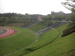 立命館大学草津キャンパス自転車レース特設コース風景クインススタジアム