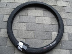 SNAFU 26inch RIM JOB MTB TIRE 2.35X26全体