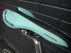 Bianchi PISTA Drop Bar　サドル