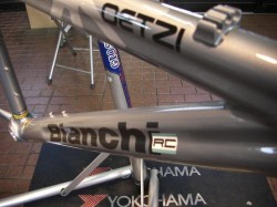 Bianchi OETZI 9000 フレームデカール