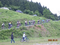 Climbライダー達も負けずに駆け上がる