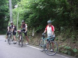 赤坂町から熊山町へ　野間峠付近