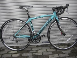 Bianchi VIANIRONE 7 ALU HYDRO 105 完成車