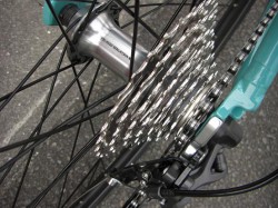 Bianchi CICLOCROSS AXIS リアカセット～ハブ