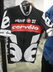 cervelo 2010.~2011 チームジャージ前