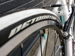 Bianchi ROMA2 リアブレーキ・タイヤ