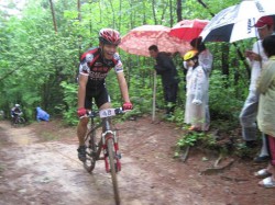 吉備高原ＭＴＢ大会 一般ビギナー嬉し過ぎ～クロさん