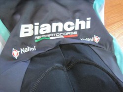 Bianchi 2010. ビブパンツ後部