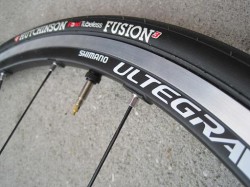 SHIMANO ULTEGLA WH-6700 ＋ HUTCHINSON FUSION 組み立て完了