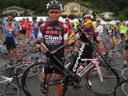 クロさん、cervélo　S3で参戦