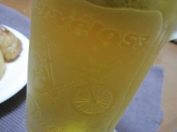 冷たいサーヴェロ ビール