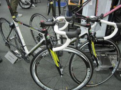 ミズタニ自転車1011.GRAPHITE DESIGN バイク