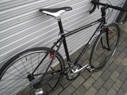 SURLY Cross-Check リアから完成車