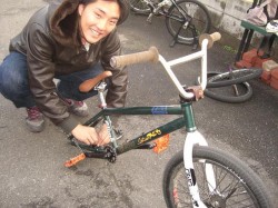 TAKASHI BMXメンテナンス