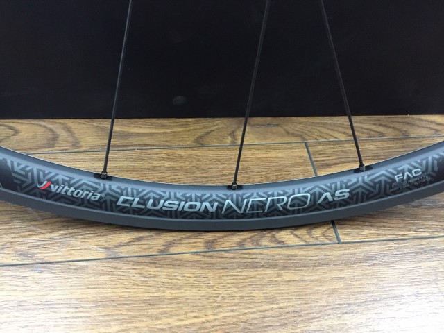 Vittoria ELUSION NERO ロードホイール入荷！ - Climb cycle sports