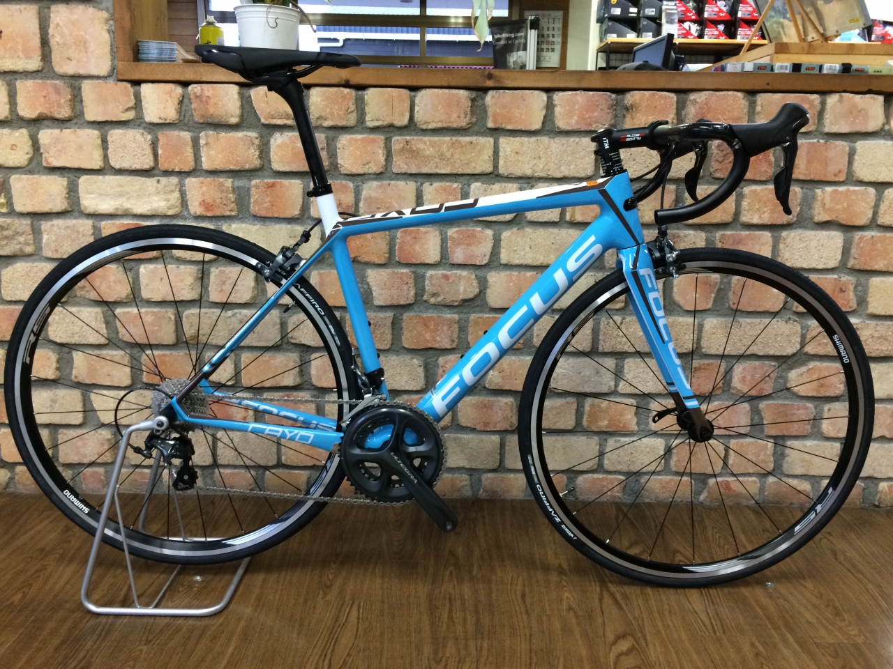 FOCUS CAYO TEAM AZ2R ロードバイク入荷しました。 - Climb cycle sports