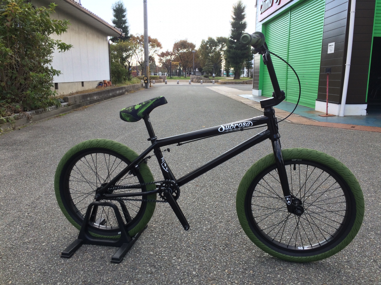 Subrosa 2025 tiro 2017
