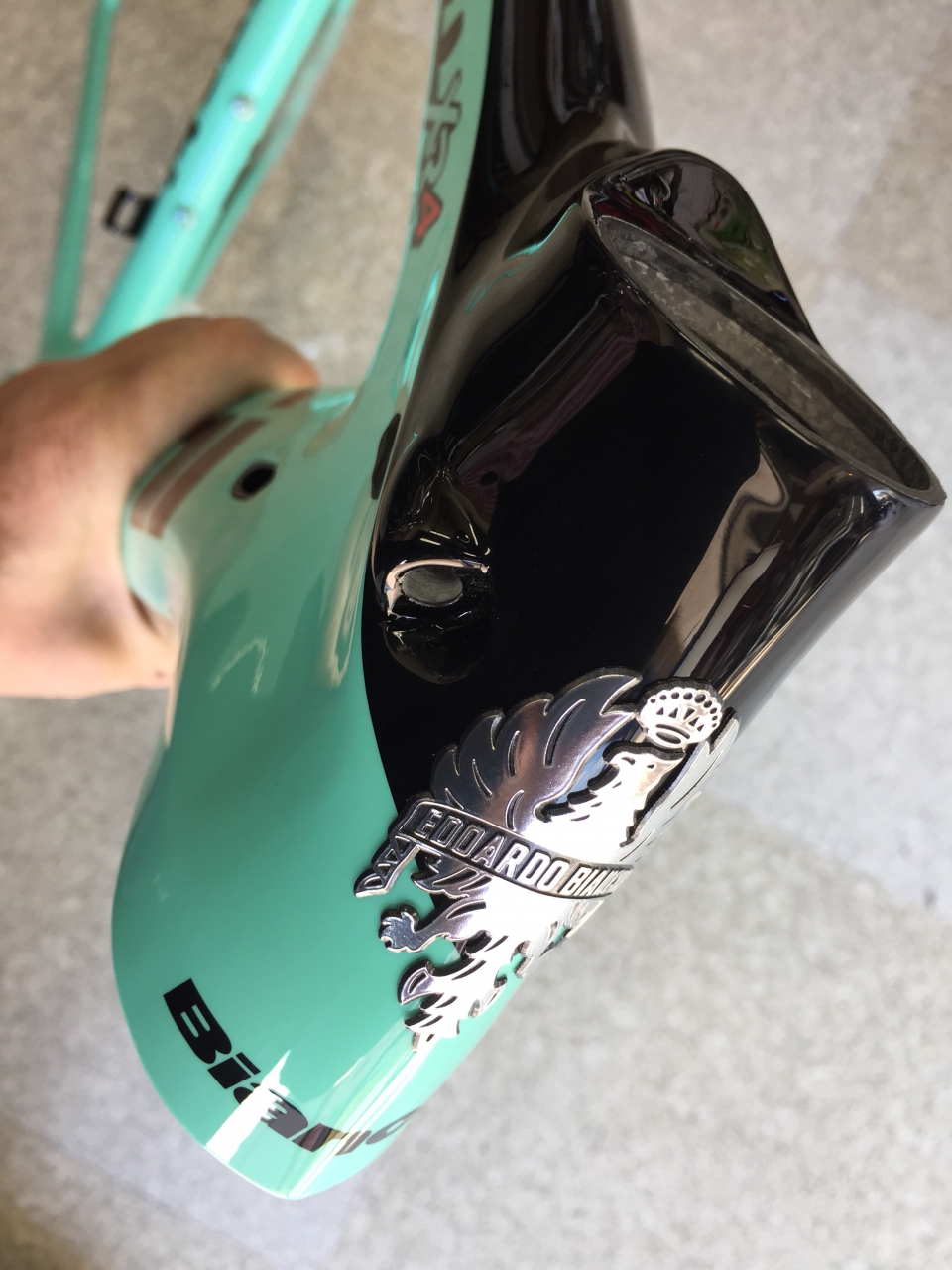 Bianchi OLTRE XR-4 TEAM LOTTO NL JUMBO オルトレフレーム入荷
