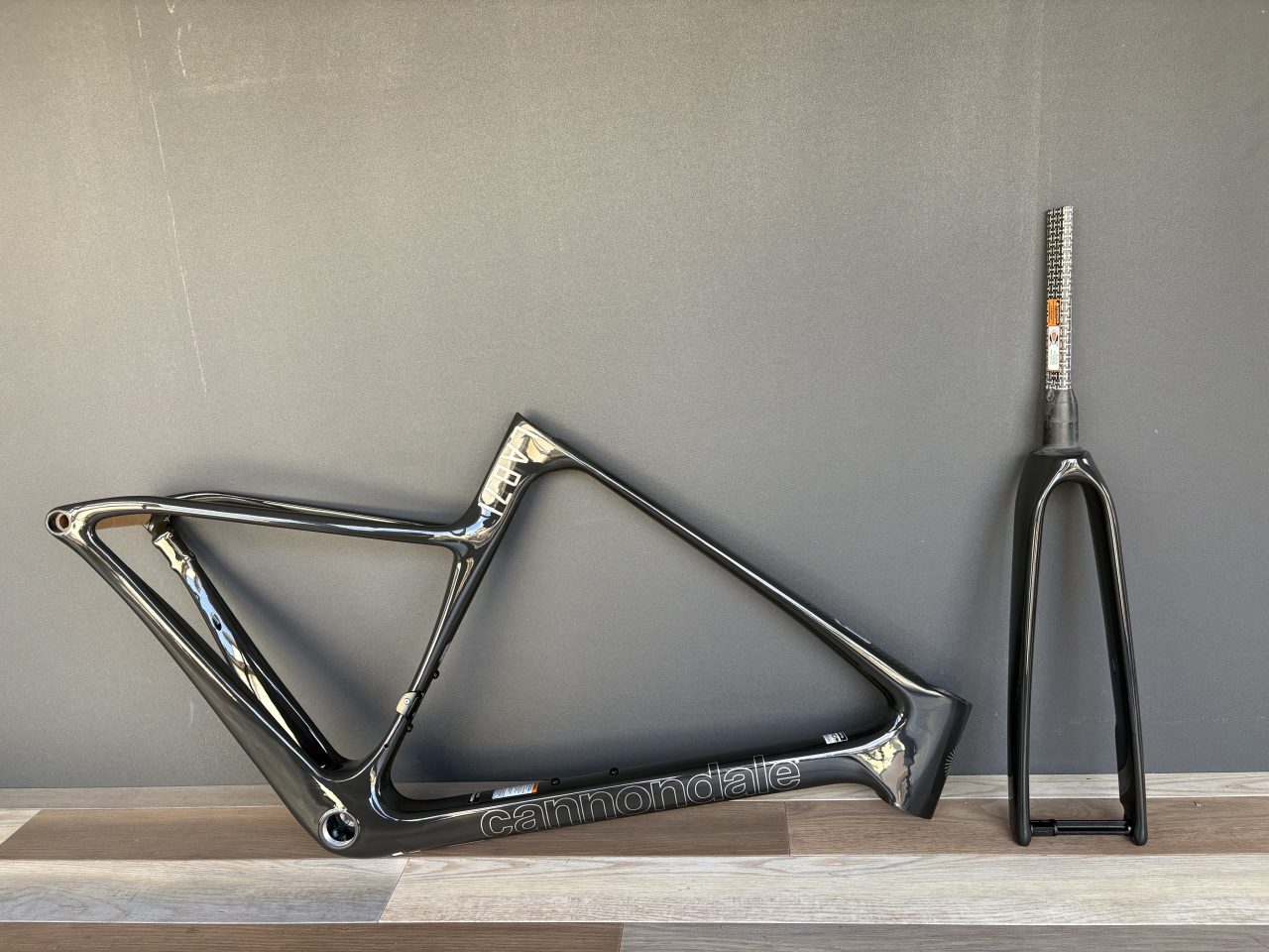 ドリームバイクついに入荷！SuperSix EVO LAB71 Frameset | Climb
